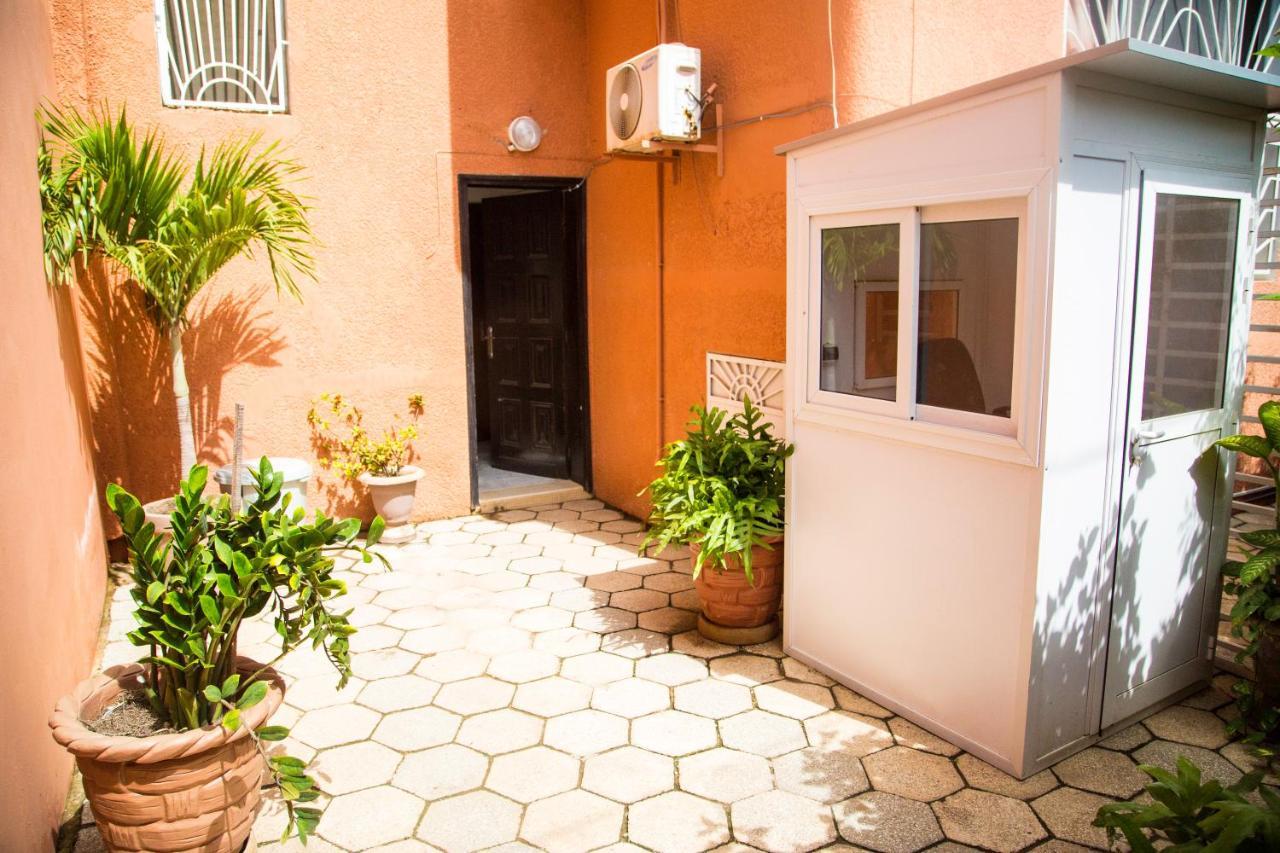 Stay.Plus Fann Mermoz Dakar Esterno foto